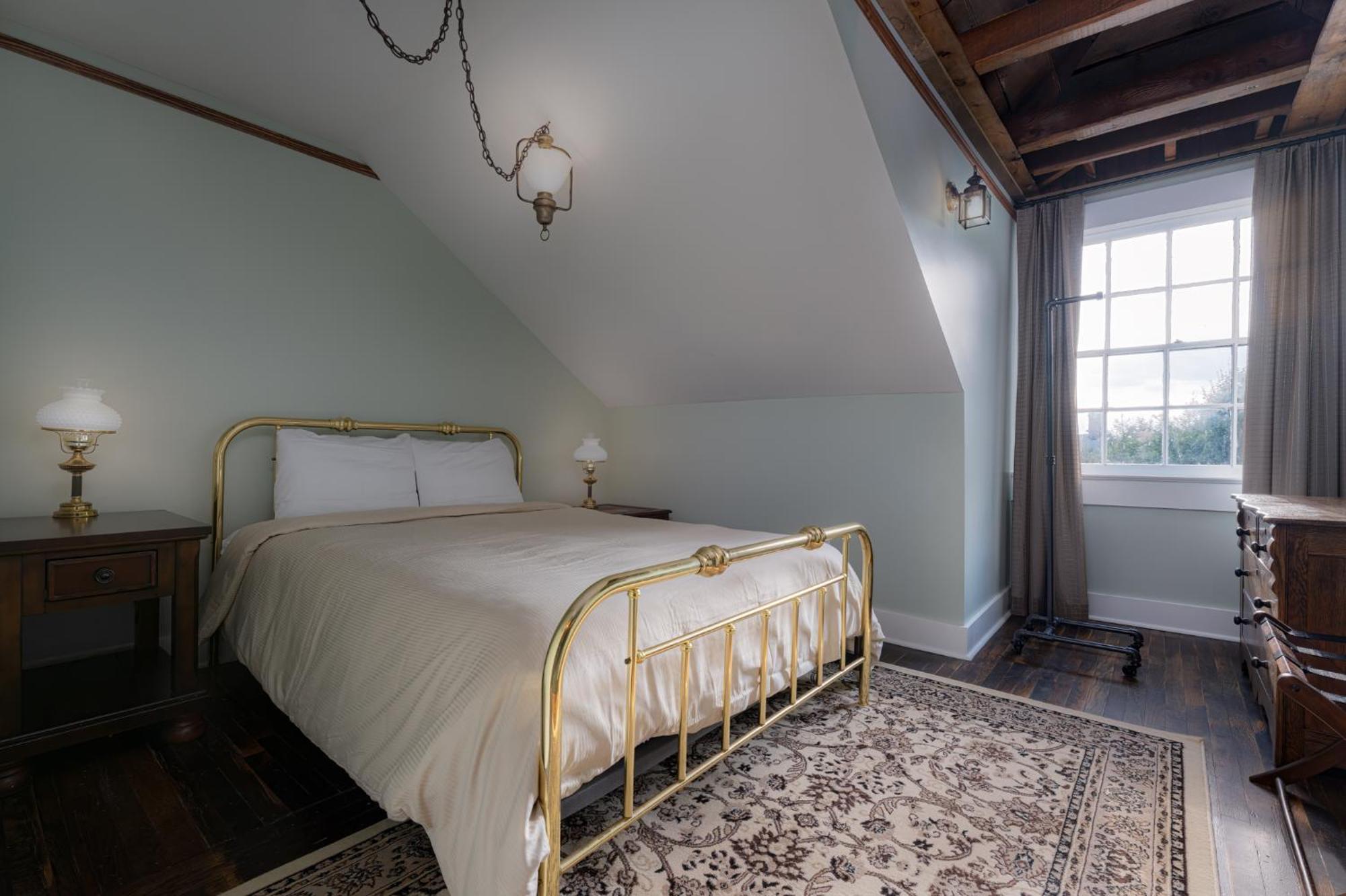 The Nuwray Hotel & Carriage House Burnsville Extérieur photo