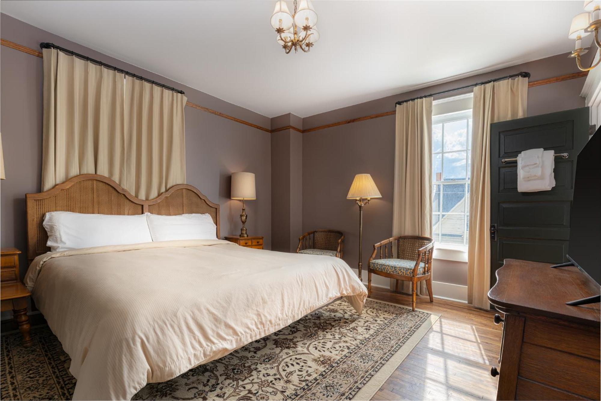 The Nuwray Hotel & Carriage House Burnsville Extérieur photo
