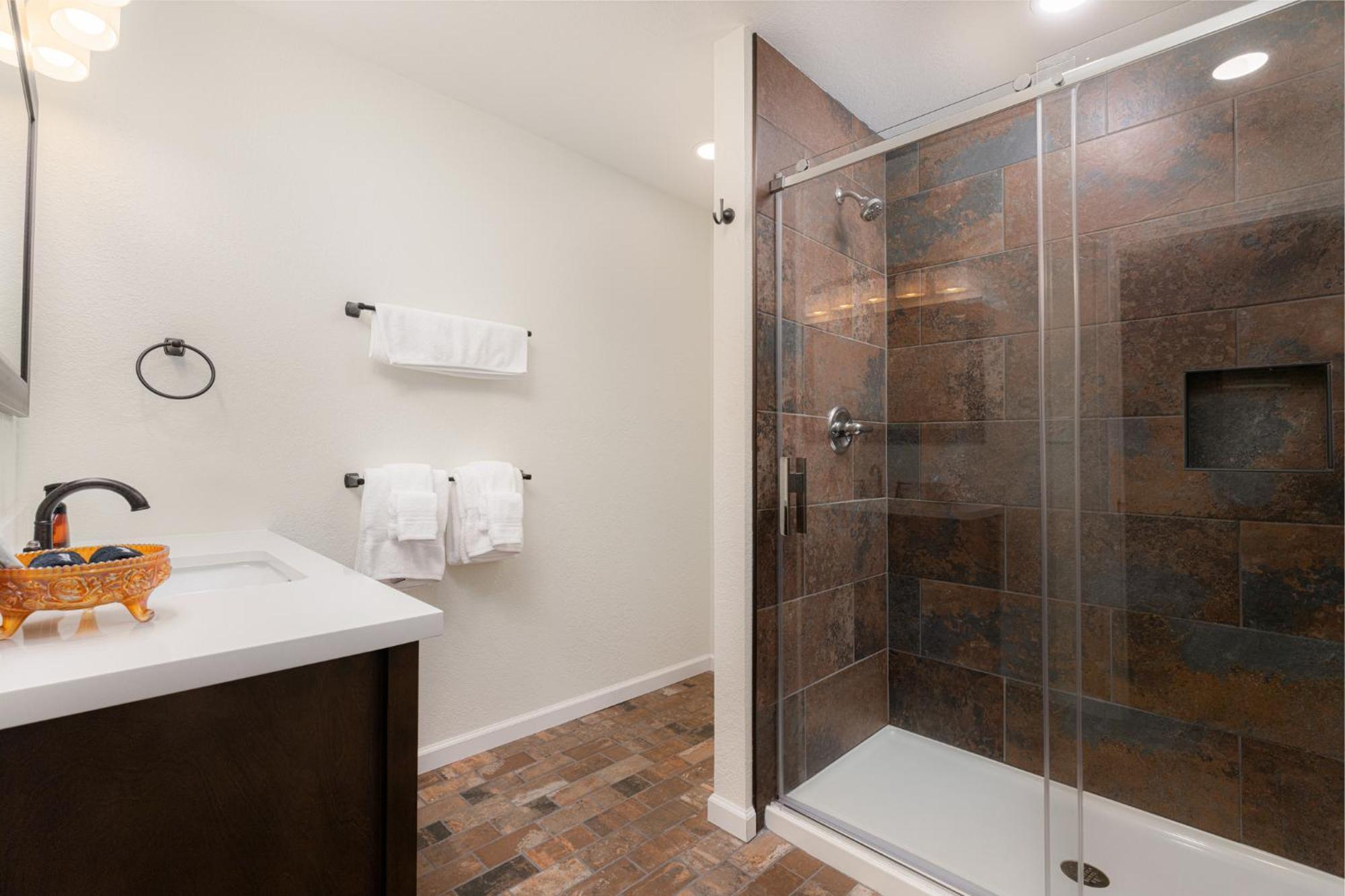 The Nuwray Hotel & Carriage House Burnsville Extérieur photo